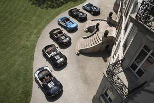 Les six Légendes de Bugatti réunies à Monterey