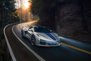 Chevrolet Corvette E-Ray : plus de 660 ch pour la Corvette hybride