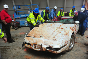 Sinkhole: la restauration des Corvette repoussée