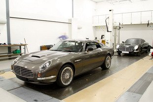 Speedback GT, une Aston Martin DB5 néo-rétro