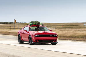 Hennessey fête Noël avec la Challenger SRT Hellcat Widebody