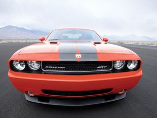 Dodge Challenger : le voile est levé