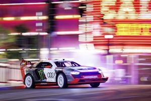 Electrikhana : Ken Block et l'Audi S1 Hoonitron en action à Las Vegas