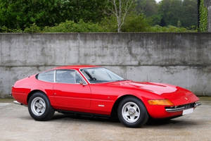 Offrez-vous la Ferrari 365 GTB4 Daytona de Sir Elton John