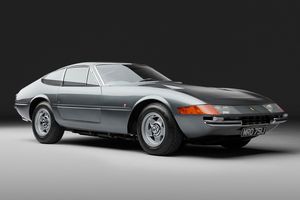 Offrez-vous la Ferrari 365 GTB/4 Daytona d'Eric Clapton