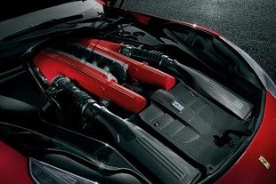 Le moteur de la F12berlinetta primé