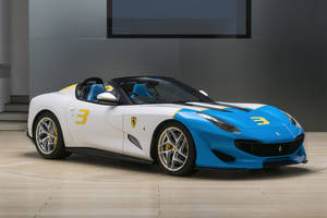 One-off Ferrari SP3JC : la F12tdf enlève le haut