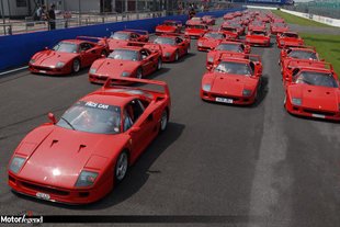 La F40 fête ses 25 ans à Silverstone