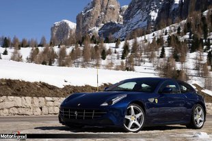 Nick Mason en Ferrari FF