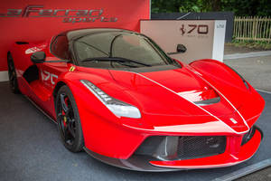 Ferrari : nouvelle Hypercar hybride en approche