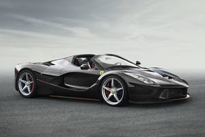 LaFerrari Spider : premières images officielles