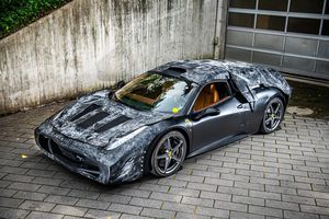 Un prototype LaFerrari présenté aux enchères RM Sotheby's