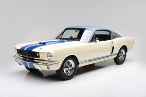 Un prototype Shelby GT350 de 1966 aux enchères