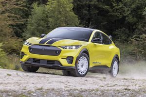 La Ford Mustang Mach-E existe maintenant en version Rally