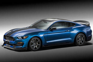 La Mustang Shelby GT350R élue voiture de l'année par Road & Track