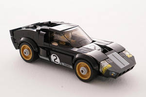 Les Ford GT du Mans arrivent en Lego