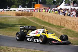 Concept-cars et compétition pour Renault à Goodwood