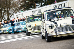 Goodwood Revival : une grille spectaculaire pour le John Whitmore Trophy