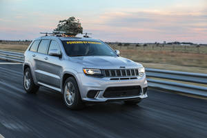 Hennessey Performance livre le sapin de Noël... à 290 km/h