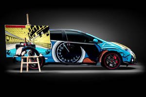 Une Honda Art Car Jean Graton exposée au Mans