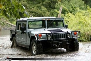 Le Hummer H1 renaît de ses cendres