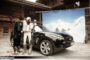 Infiniti sur les pistes