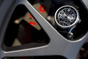 Jaeger-LeCoultre s'allie à Aston Martin