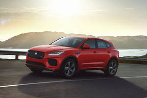 Édition spéciale Jaguar E-Pace Chequered Flag 