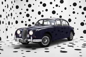 L'artiste Rankin photographie les modèles Jaguar et fête la MkII