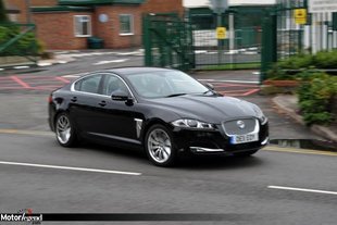 La Jaguar XF 2.2 D prouve sa frugalité