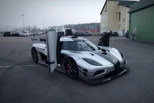 La fabrication des jantes carbone de la Koenigsegg One:1