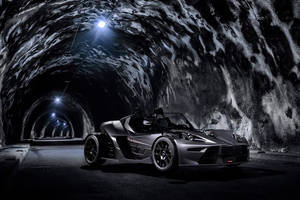 Une déclinaison Black Edition pour la KTM X-Bow GT