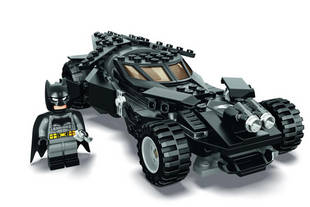 Lego : la nouvelle Batmobile bientôt disponible