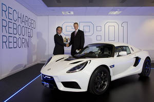 La première Detroit Electric SP :01 arrive en Chine