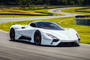 SSC Tuatara : le premier exemplaire livré à Monterey