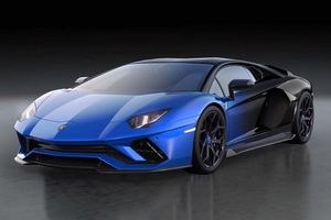 La dernière Aventador Ultimae Coupé et un NTF unique aux enchères