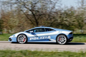 Une Lamborghini Huracan pour la Police italienne