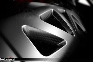 Teaser Lamborghini, troisième