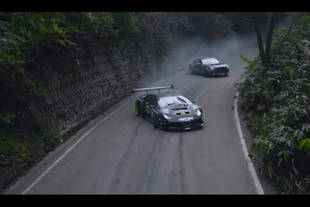 Drift Murcielago contre Ford Mustang