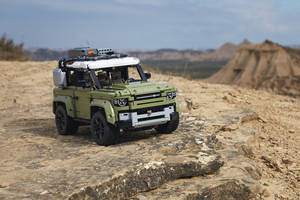 Le Land Rover Defender 90 arrive chez LEGO 