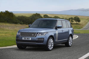 Le nouveau Range Rover accueille un groupe hybride