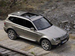 Le futur BMW X1 au Mondial de Paris