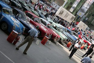 Le Tour Auto 2009 repasse à Montlhéry