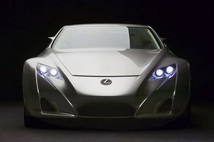 Lexus peaufine sa supercar