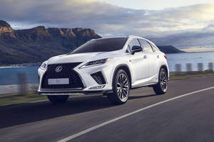 Le Lexus RX passe au restylage