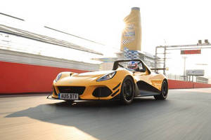 Lotus 3-Eleven : tour record à Hockenheim