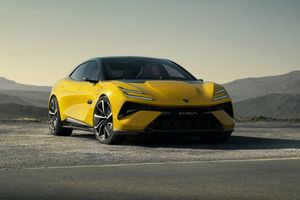 Lotus Emeya : la nouvelle Hyper GT quatre portes de Lotus