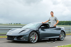 Lotus Emira : l'avis de l'expert Jenson Button