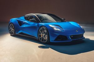 Lotus Emira First Edition : spécifications et tarifs