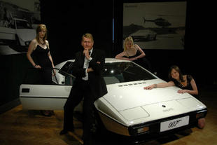 131 000 € pour la Lotus Esprit de 007 